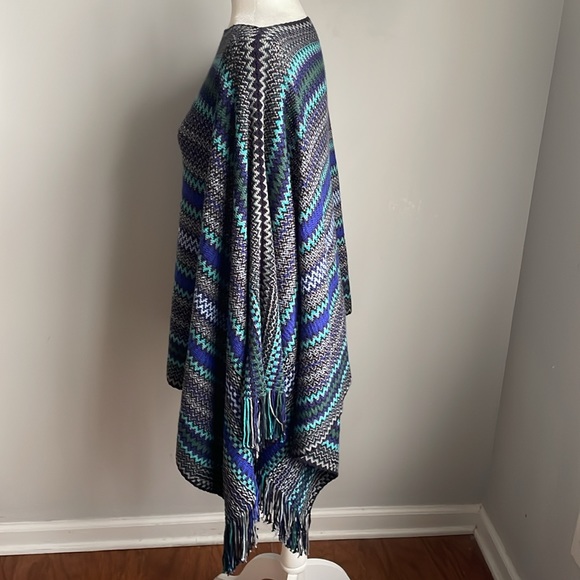 Missoni Chevron Zig Zag Pattern Wool Blend Sweater Poncho Blue & Gray One Size - Picture 2 of 6